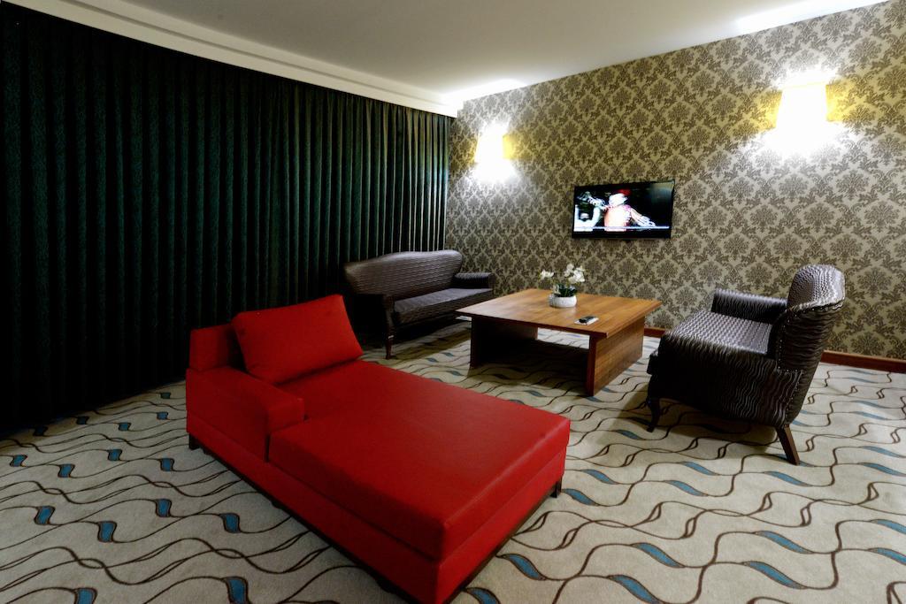 마르기 호텔 에디르네 외부 사진 Suite room